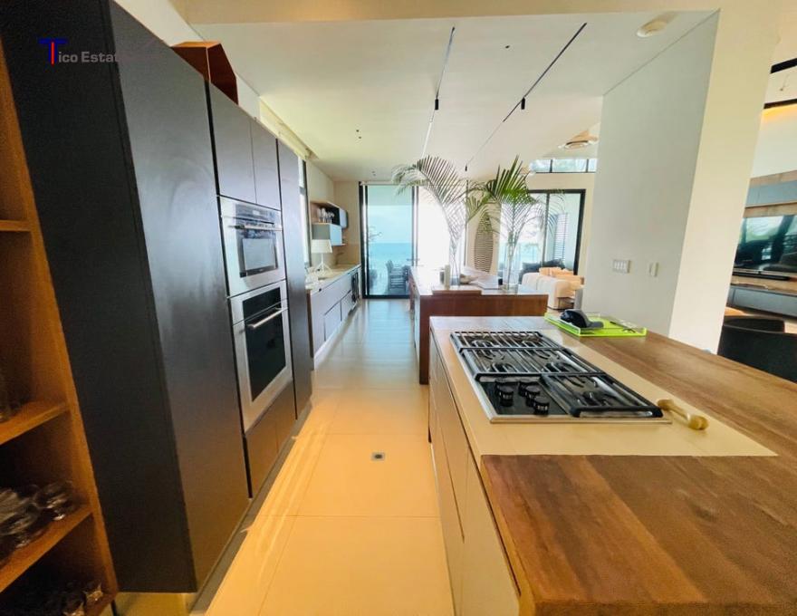 Imagen de muestra: Casa familiar en San Rafael de Escazú