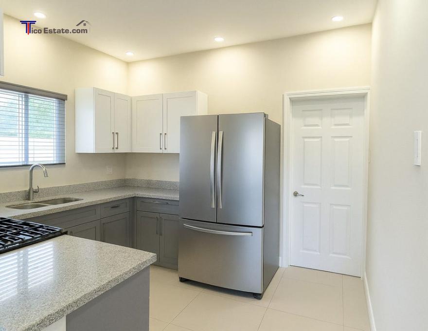 Imagen de muestra: Casa amplia en Heredia
